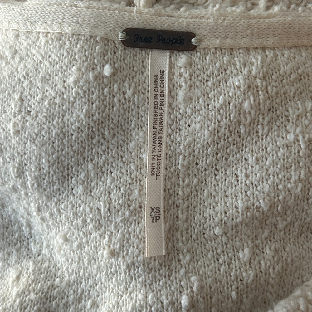 Free People | Popcorn Pullover Cropped Sweatshirt/Sweater - Size XS - Picture 5 of 6